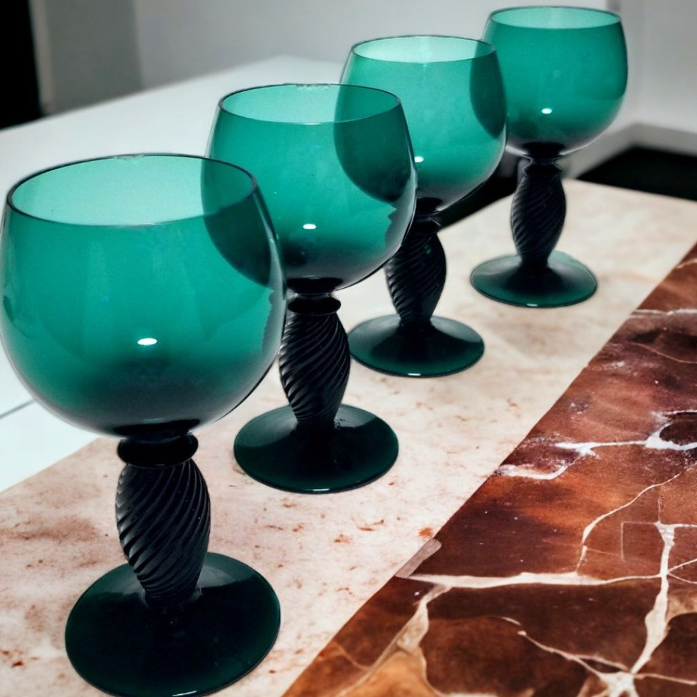 Theresienthal Pieroth Romer Green Wine Glass Bavarian Twisted Stem Hock Set of 4 - Picture 1 of 9